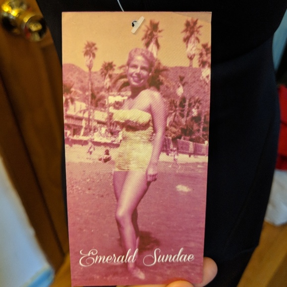 Emerald Sundae Full Length Gown - Picture 3 of 4